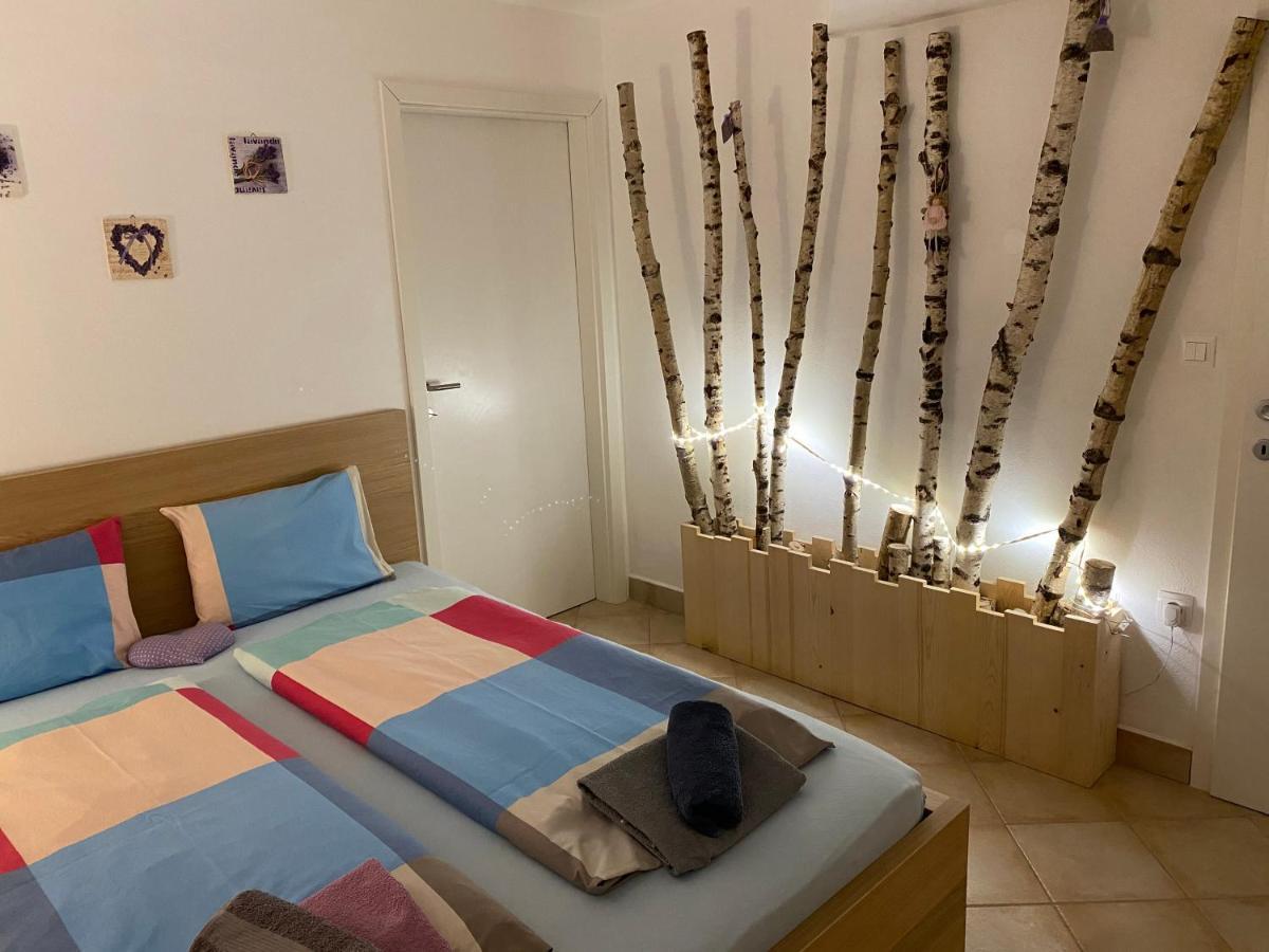 Room Julija Zirovnica Exterior photo